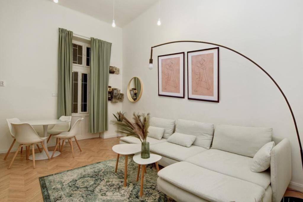 Lovely 3 Bedrooms Apartment In The Jewish Quarter Budapest Ngoại thất bức ảnh